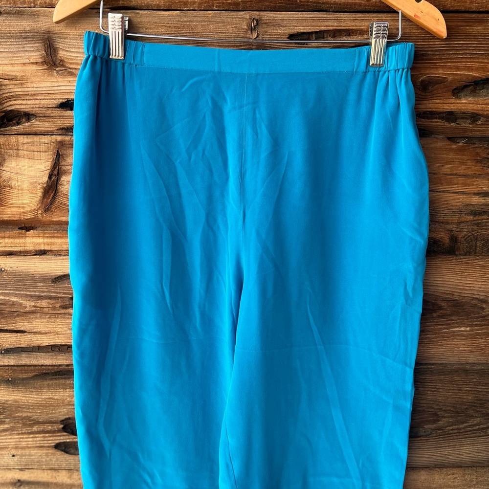 DIANE VON FURSTENBERG | Silk Assets 100% Silk Teal Blue & Lime Tulip 2-Piece Set - Picture 8 of 11